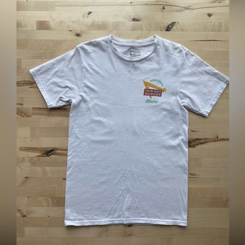 In N Out Burger T-Shirt 400th Store Twin Falls Idaho Size SMALL Snake River
